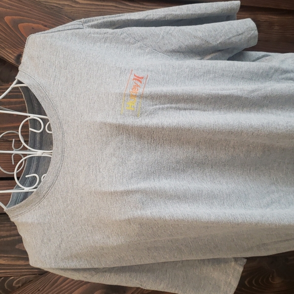 Hurley - Picture 3 of 8